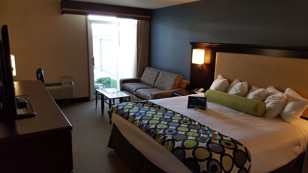 Best Western Plus Coeur D'Alene Inn Buitenkant foto